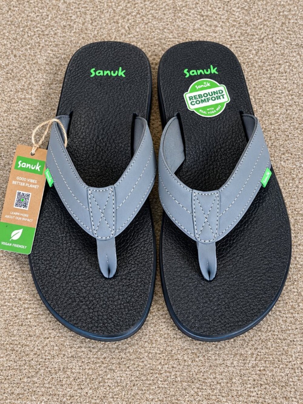Sanuk Beer Cozy 2 Men’s Flip Flops Size 11 Charcoal Gray NEW with Tags